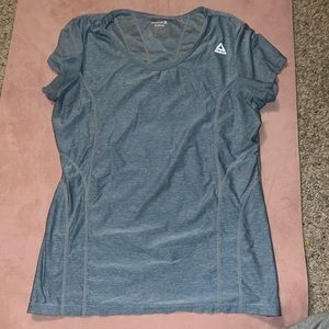 Reebok athletic t-shirt